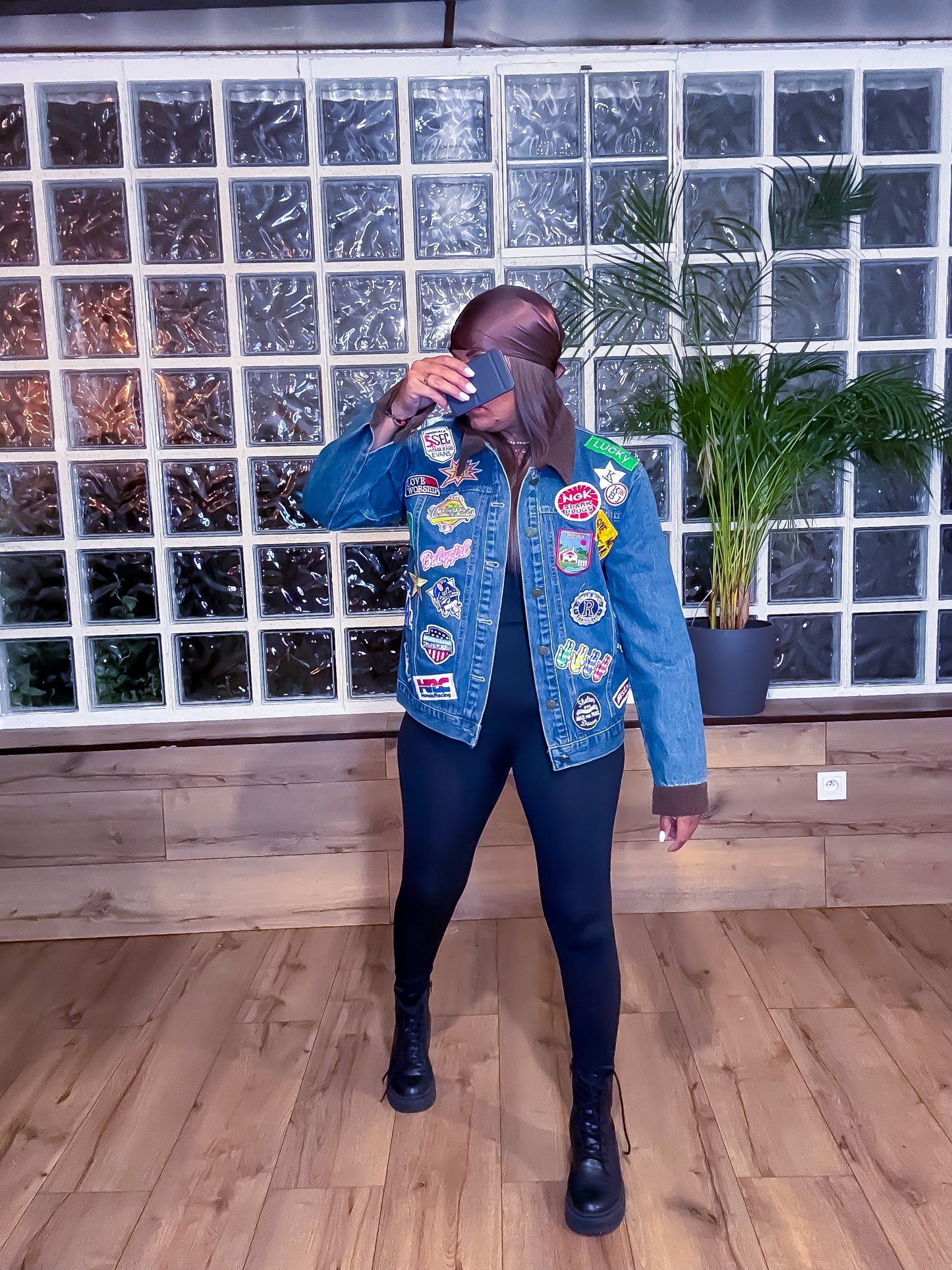 Veste en jean à écussons - M2495