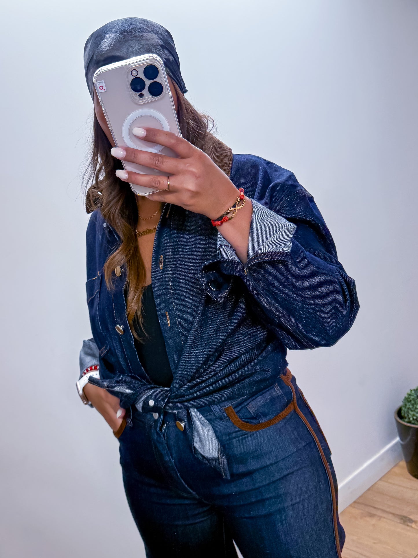 Chemise en jean OVERSIZE col velours marron - EXCLUSIVITÉ Mûzâ paris