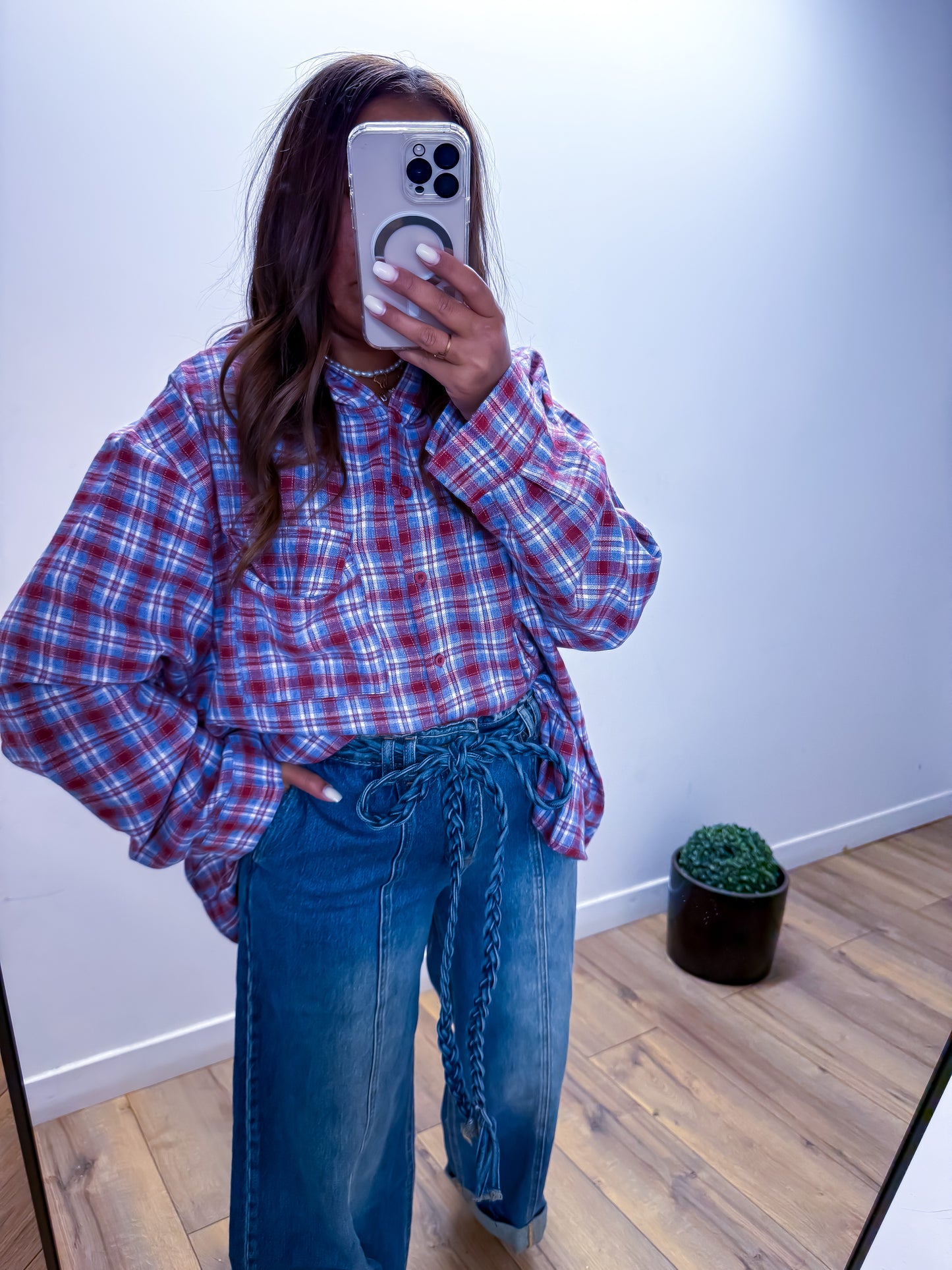 Chemise à carreaux oversize bordeaux et bleue capuche exclusivité Mûzâ