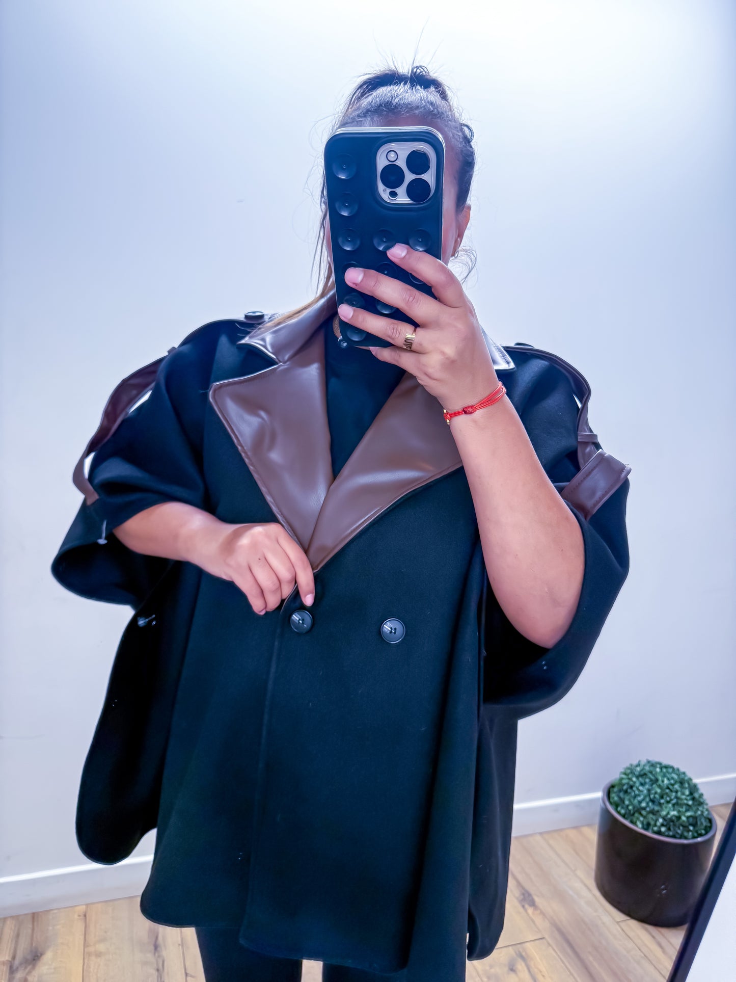 Cape oversize bicolore simili cuir