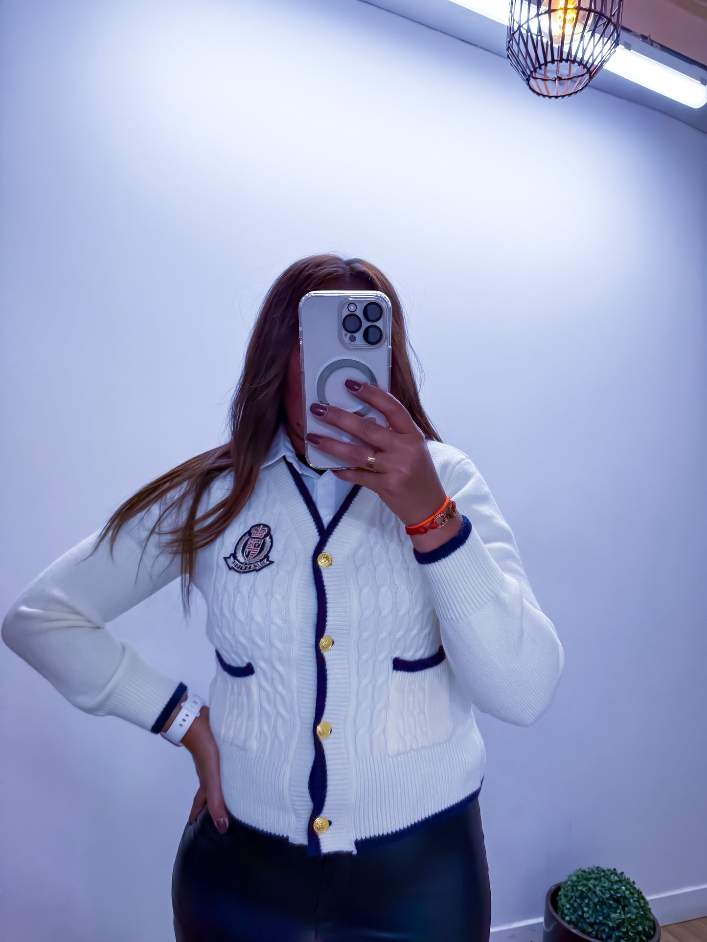 Gilet Laine Blanc Cassé Col Chemise Blanc -