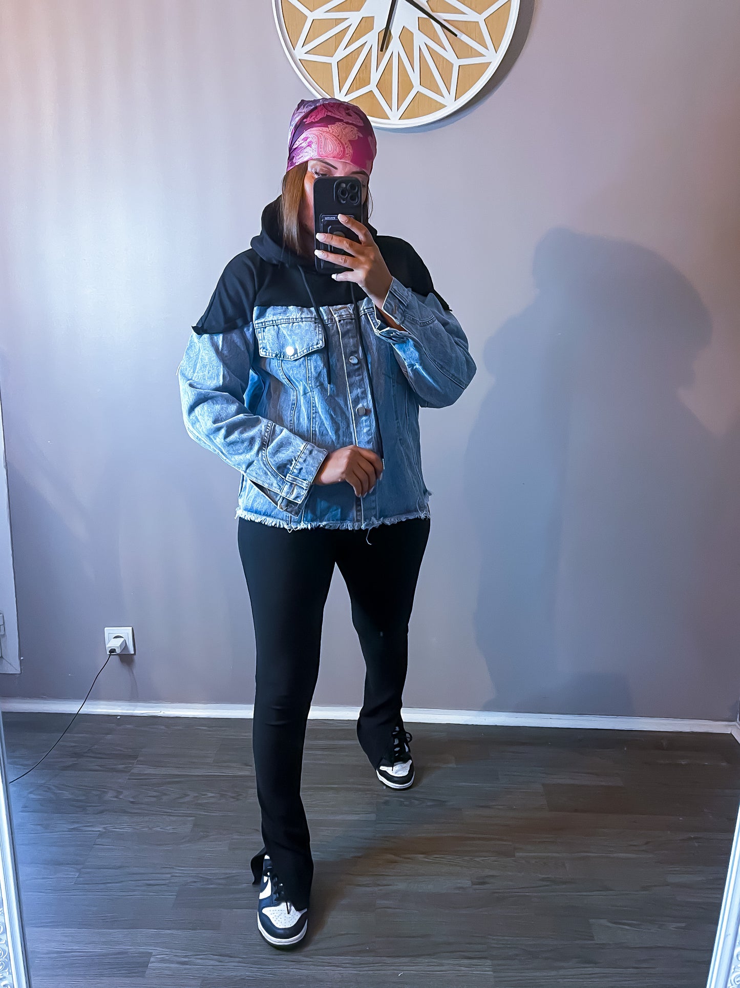 Pull à capuche bi matière
