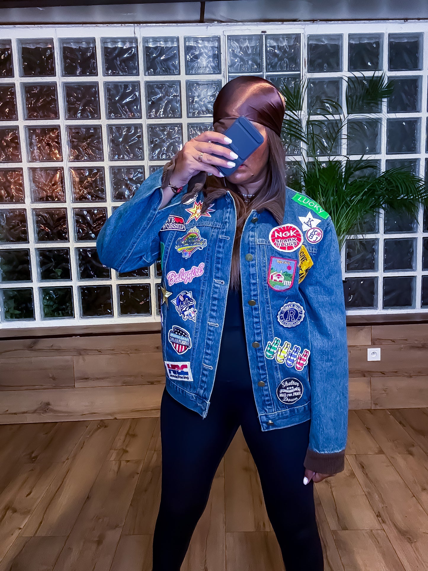 Veste en jean à écussons - M2495