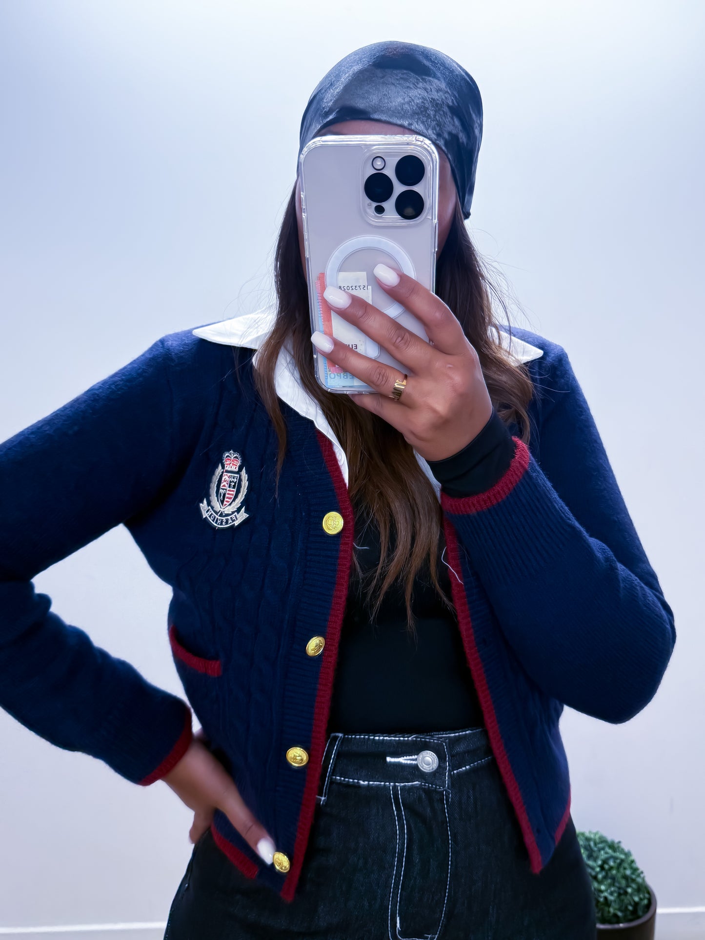 Gilet Laine Bleu Marine Col Chemise Blanc -