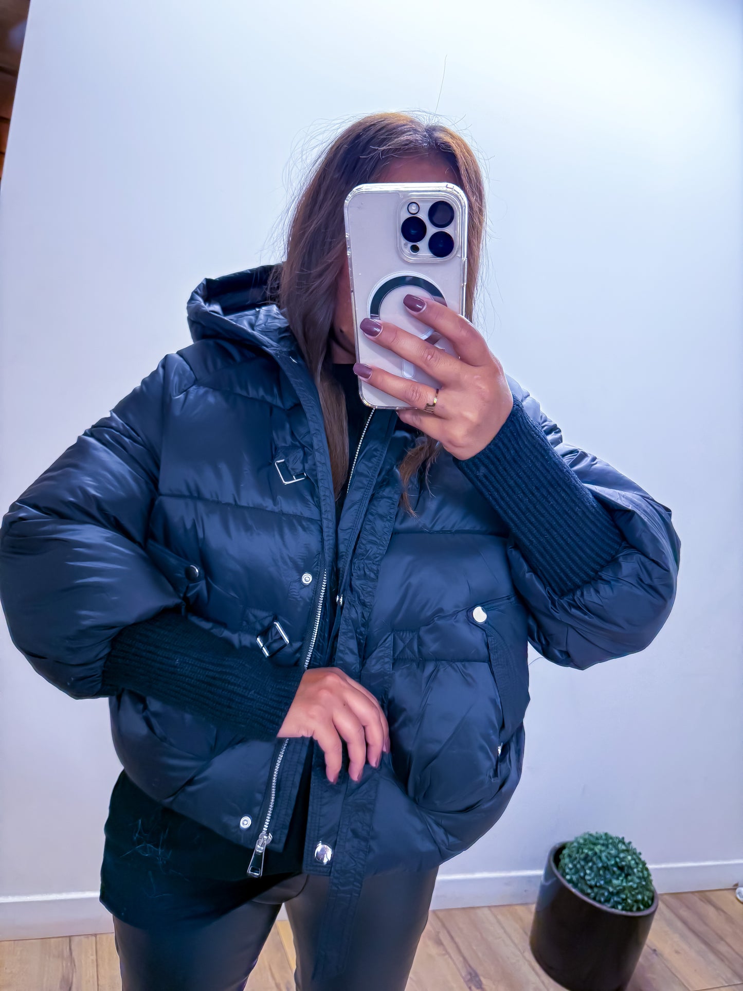 Doudoune courte à capuche noir - exclusivité Mûzâ -