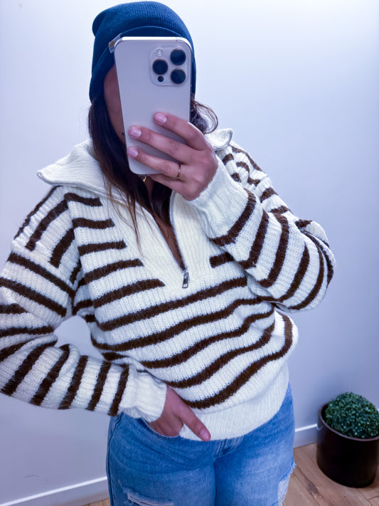 Pull Zébré Blanc et Marron Col Zippé
