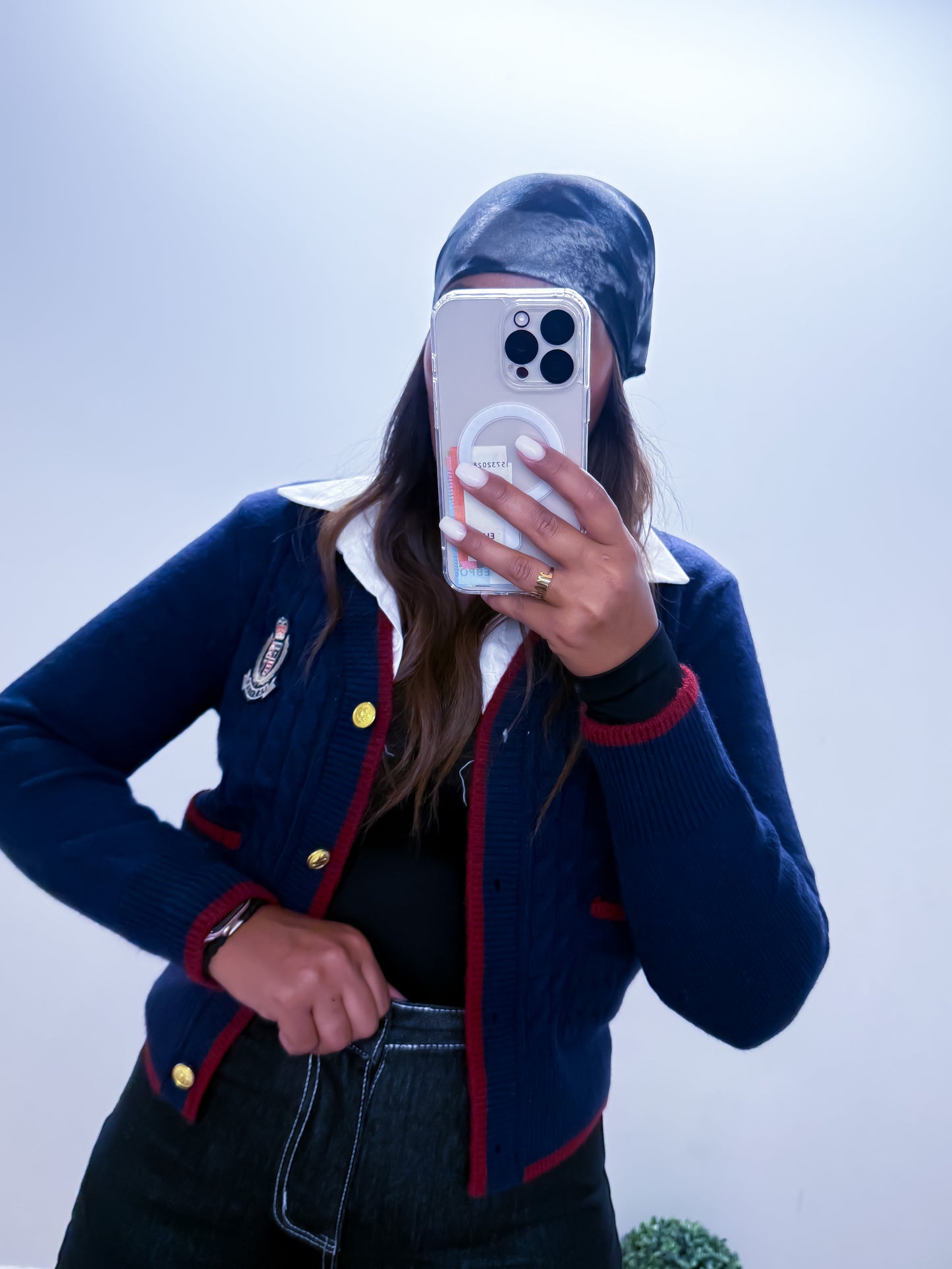 Gilet Laine Bleu Marine Col Chemise Blanc -