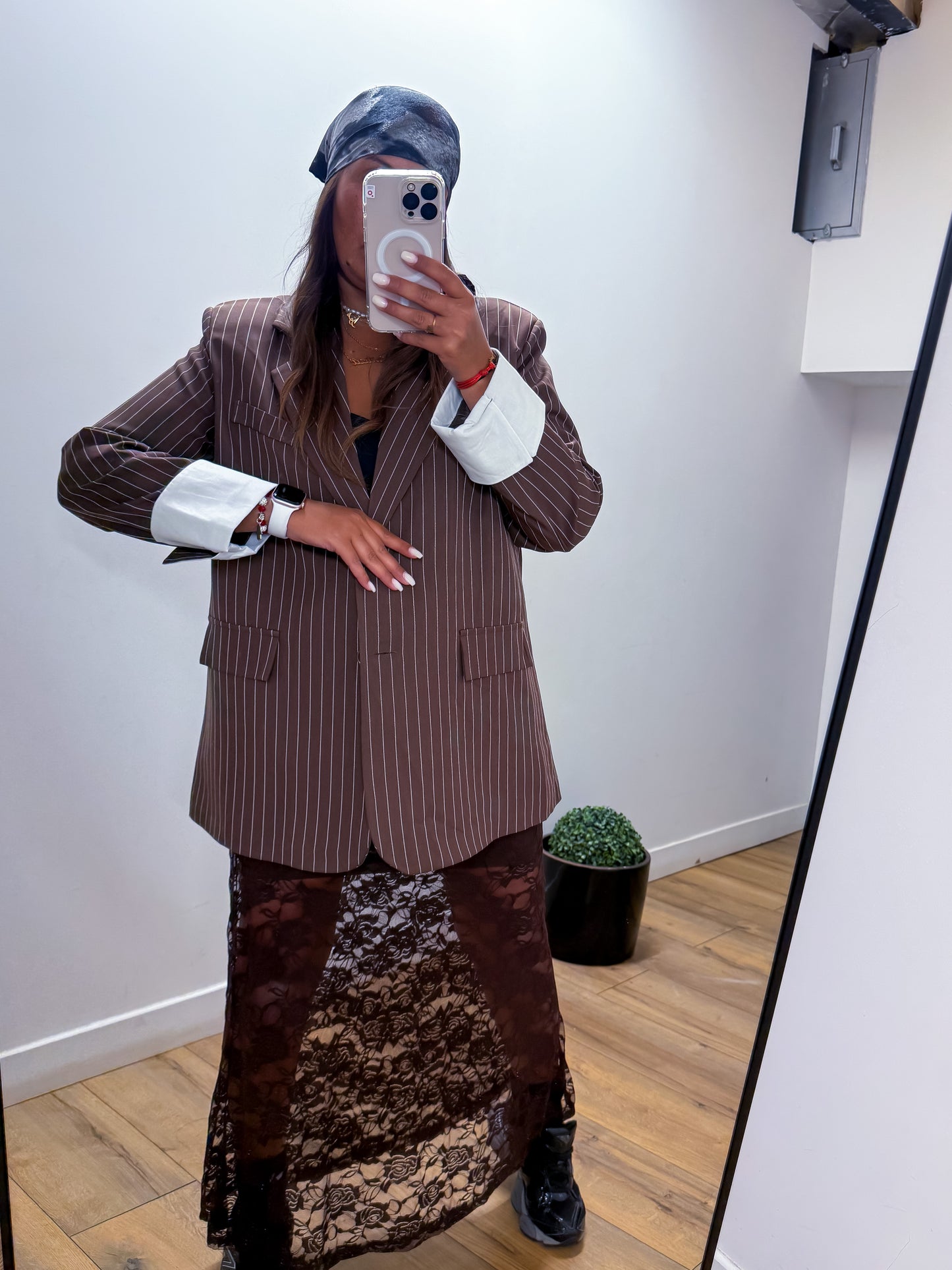 Jupe dentelle ELEA STRUCTURE marron - Mûzâ paris