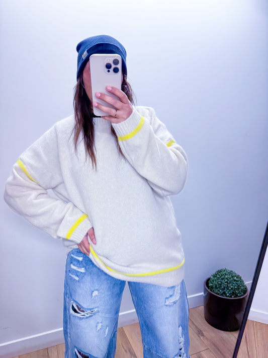Pull Oversized Beige Contour Jaune