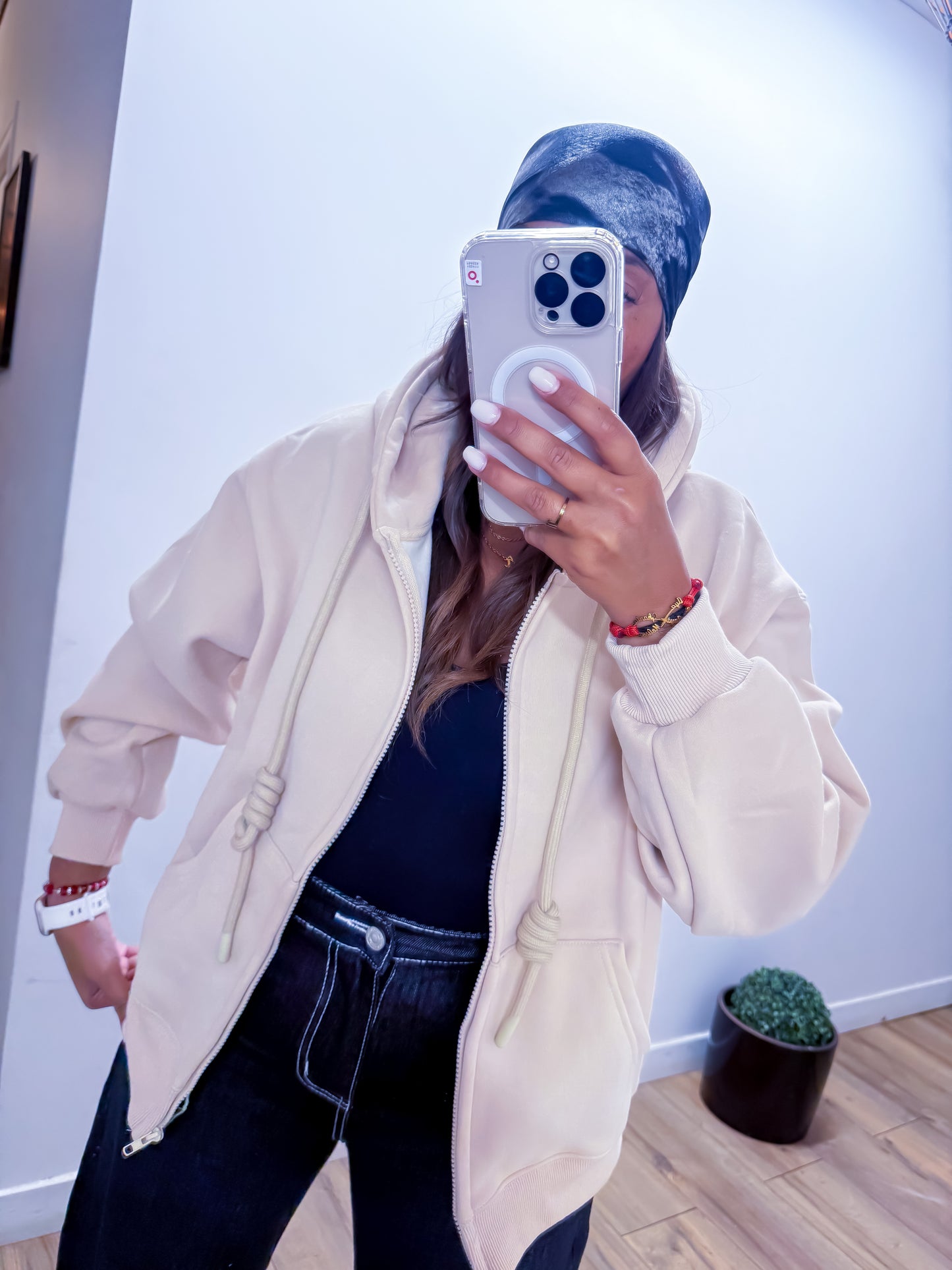 Gilet à capuche fourrée nude - Mûzâ paris